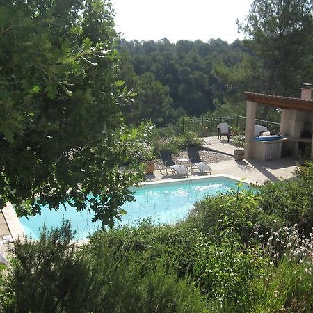Les Hauts Des Materonnes Tourves Exterior foto